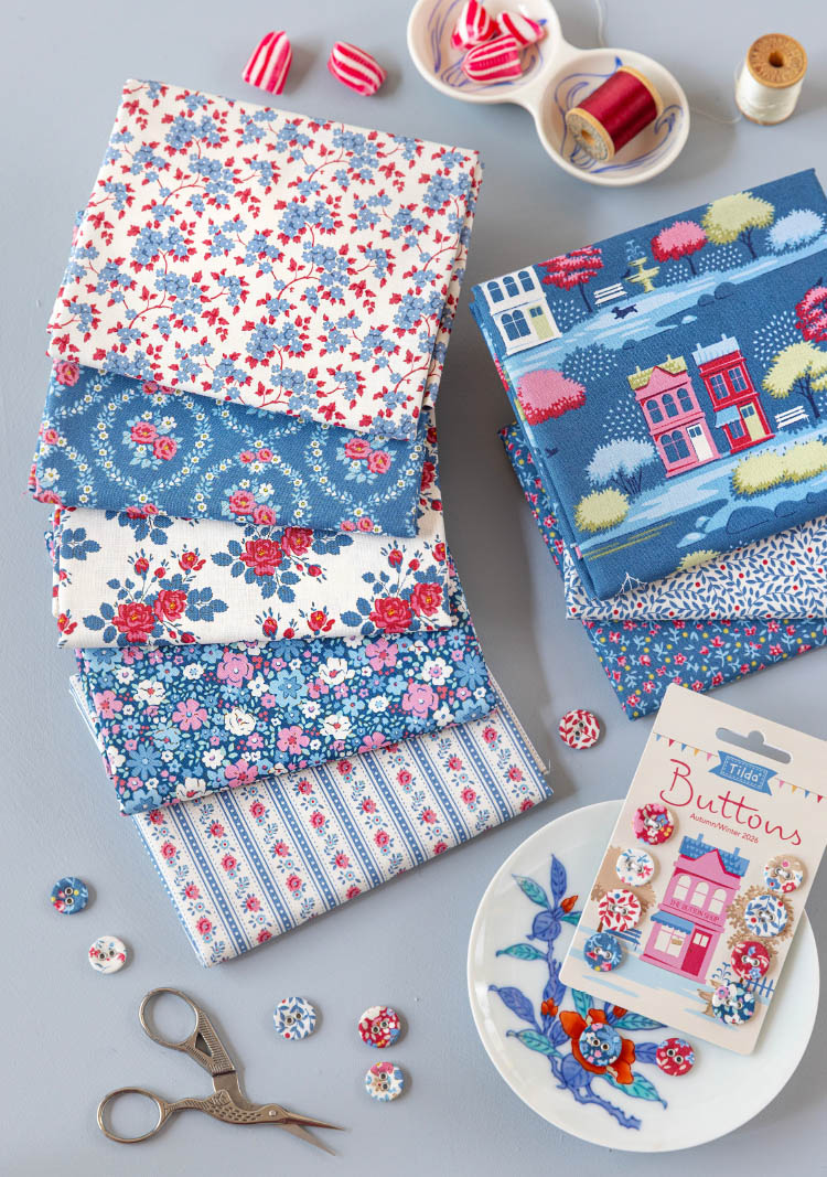 300277 TILDA VILLAGE LIFE PACK 5 FAT QUARTERS BLUE - Imagen 2